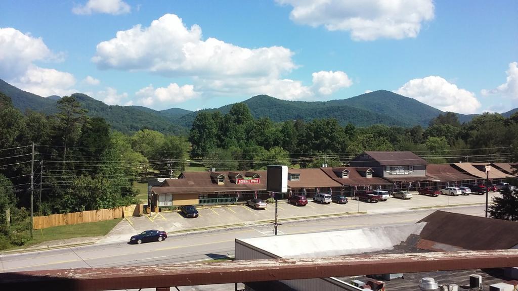 Budgetel Inn & Suites Dillard Exterior foto